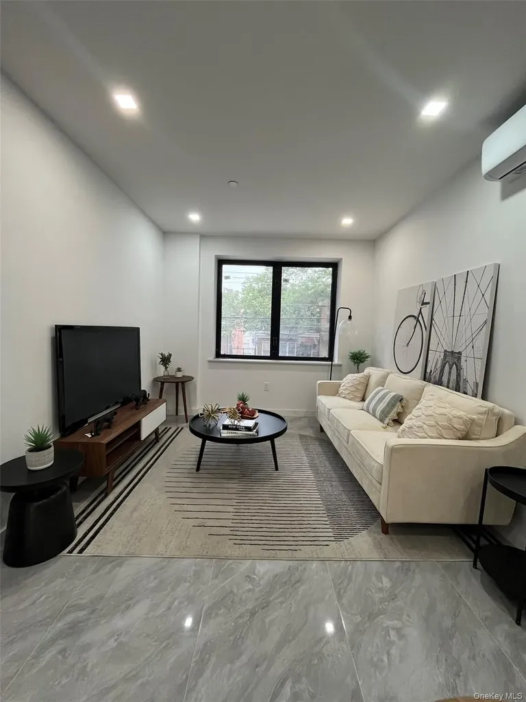 941 57th Street Brooklyn NY 11219