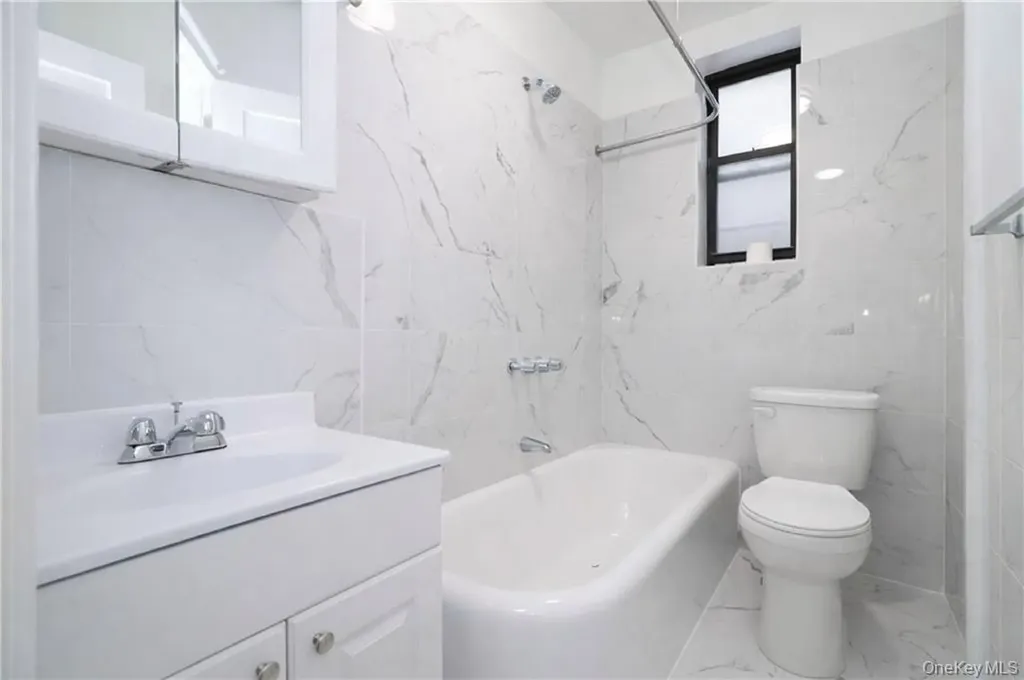 1289 E 19th Street Brooklyn NY 11230