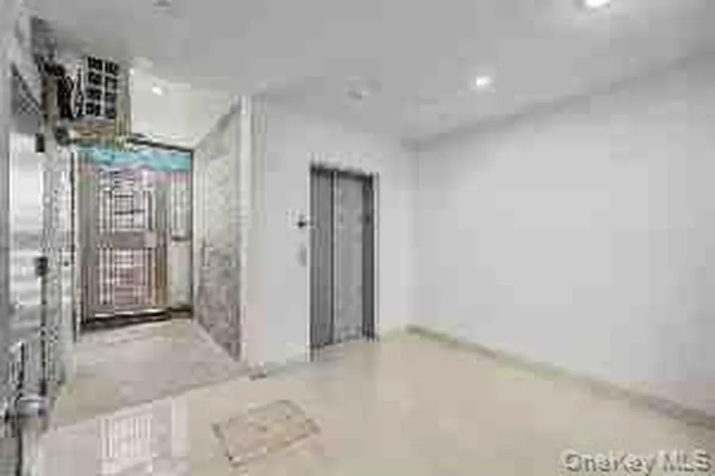 850 57th Street Brooklyn NY 11220