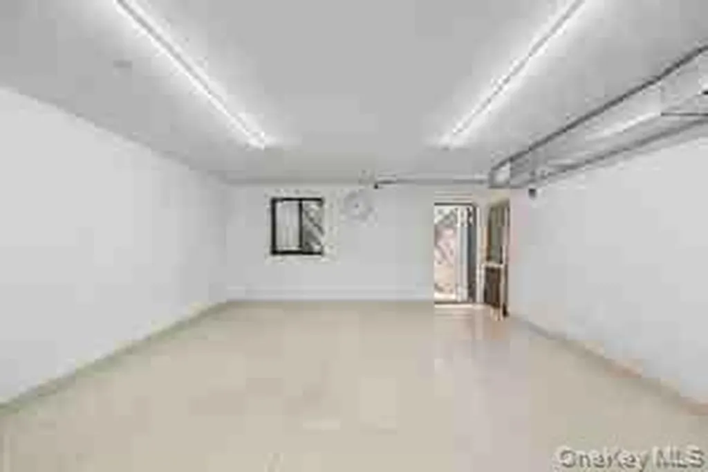 850 57th Street Brooklyn NY 11220