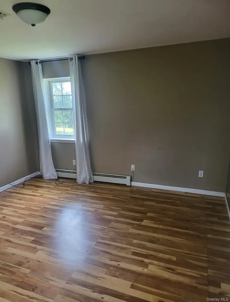 20 Tammy Drive Middletown NY 10941