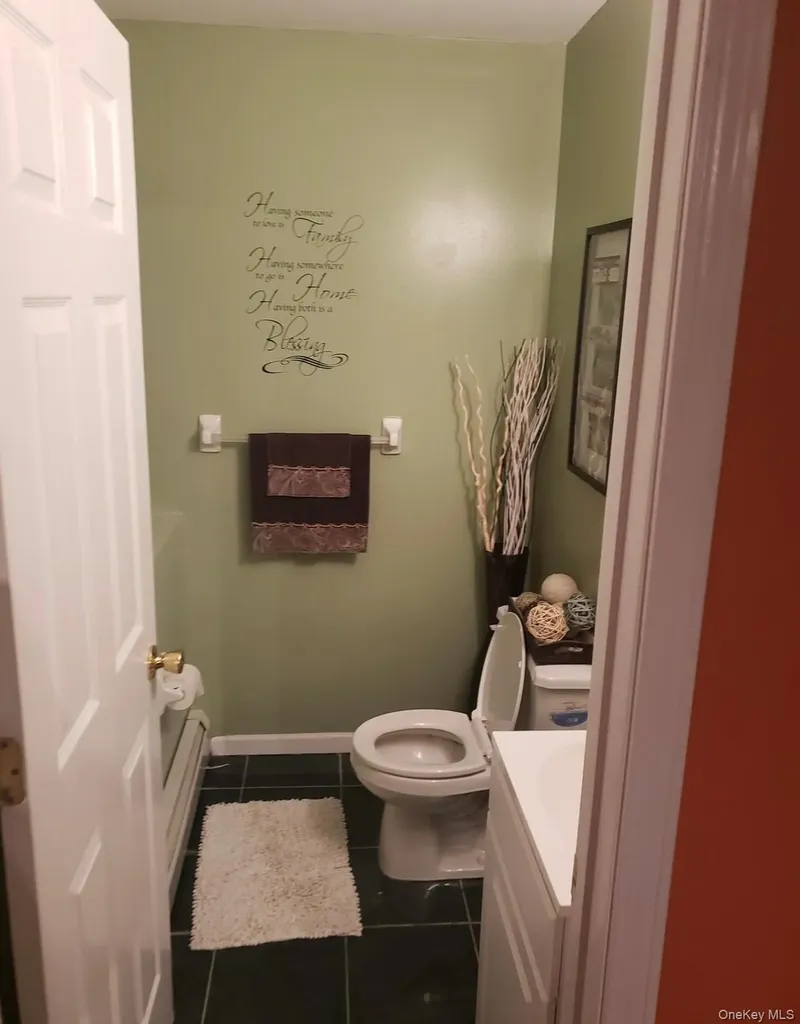 20 Tammy Drive Middletown NY 10941