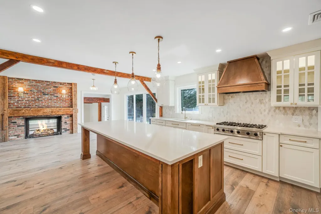 61 Ocean Avenue Islip NY 11751