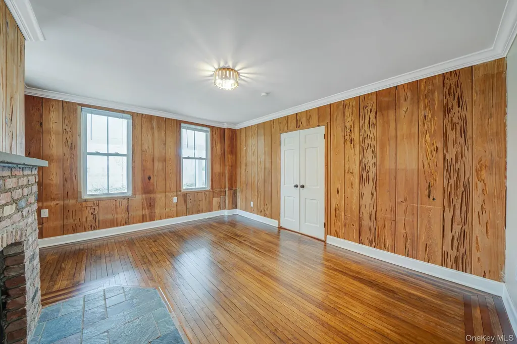 61 Ocean Avenue Islip NY 11751