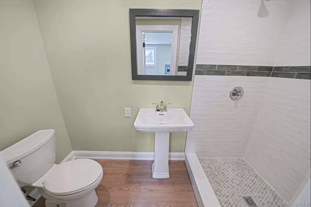 61 Ocean Avenue Islip NY 11751