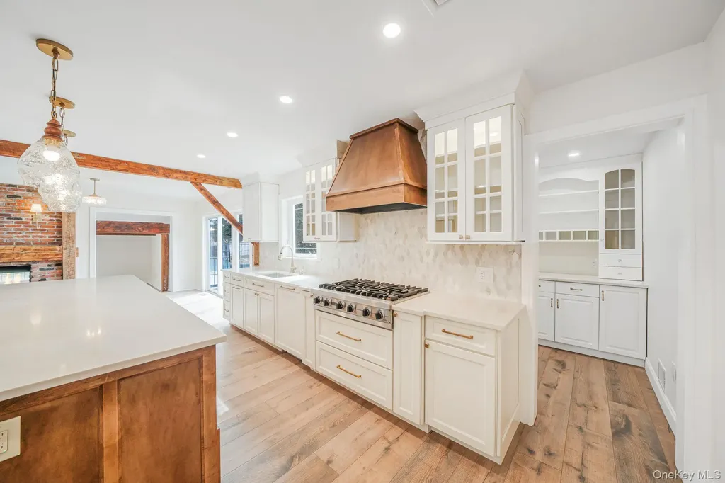 61 Ocean Avenue Islip NY 11751