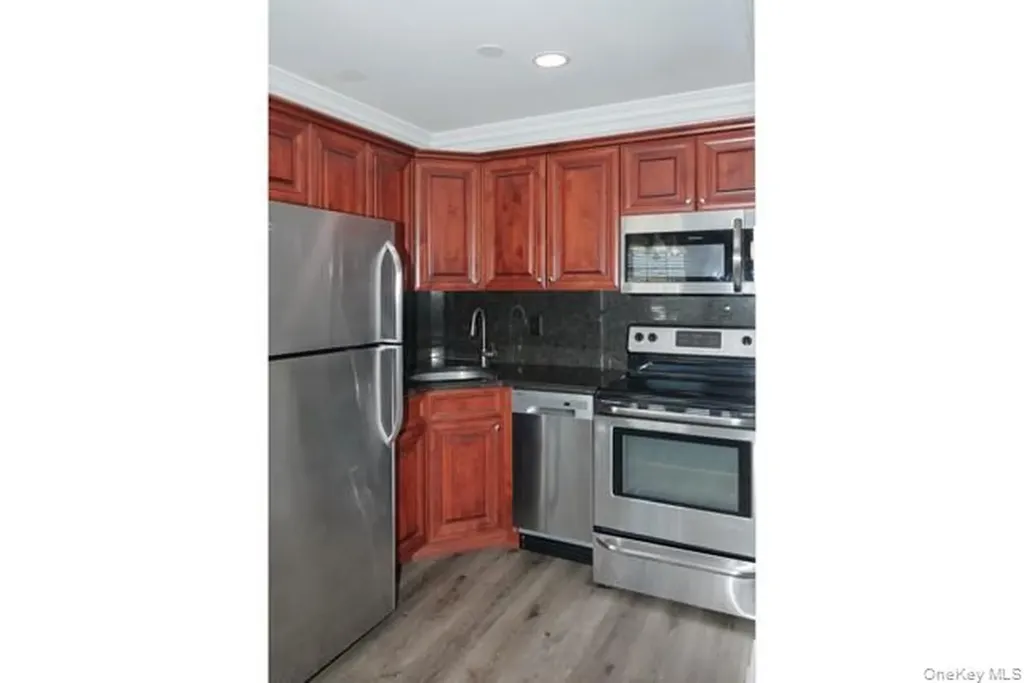 99 Prospect Street Babylon NY 11702