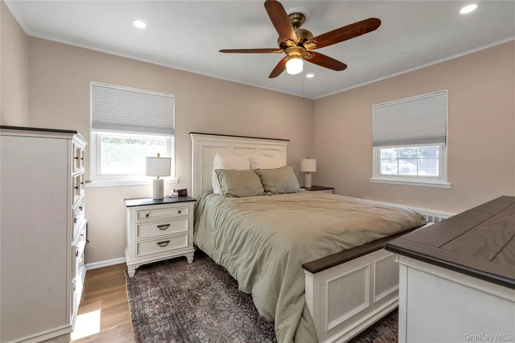 8 E Gate Plainview NY 11803