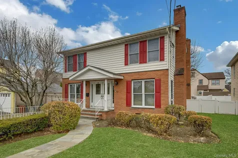 97 Bradley Road Scarsdale NY 10583