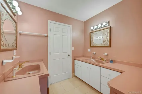 97 Bradley Road Scarsdale NY 10583