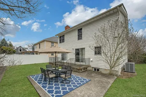 97 Bradley Road Scarsdale NY 10583