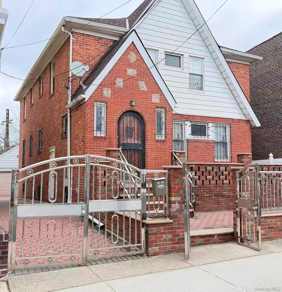 52-57 84th Street Elmhurst NY 11373