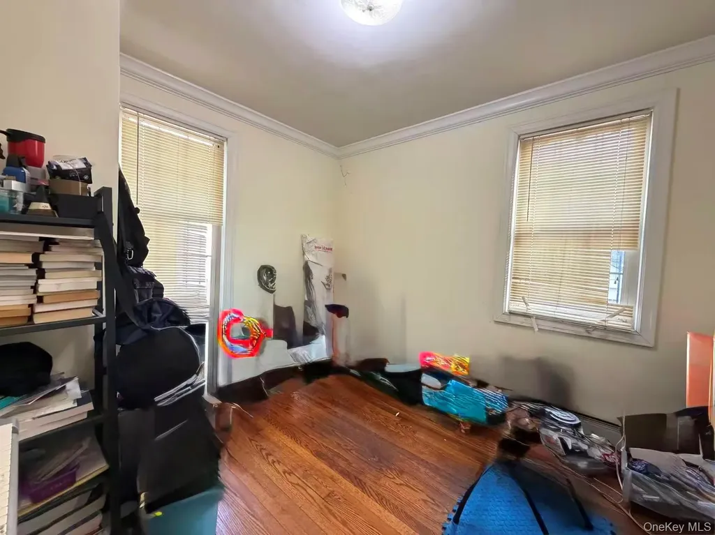 52-57 84th Street Elmhurst NY 11373
