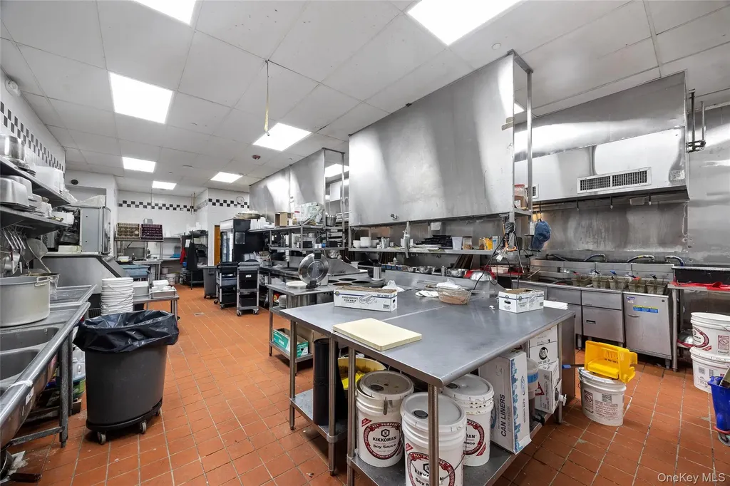 45 Carmans Road Massapequa NY 11758