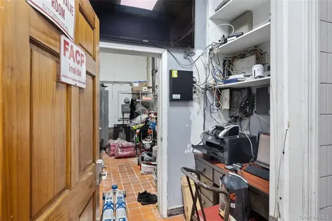 45 Carmans Road Massapequa NY 11758