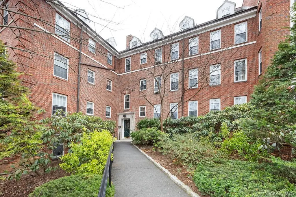 1328 Midland Avenue Bronxville NY 10708