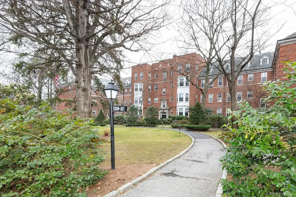1328 Midland Avenue Bronxville NY 10708