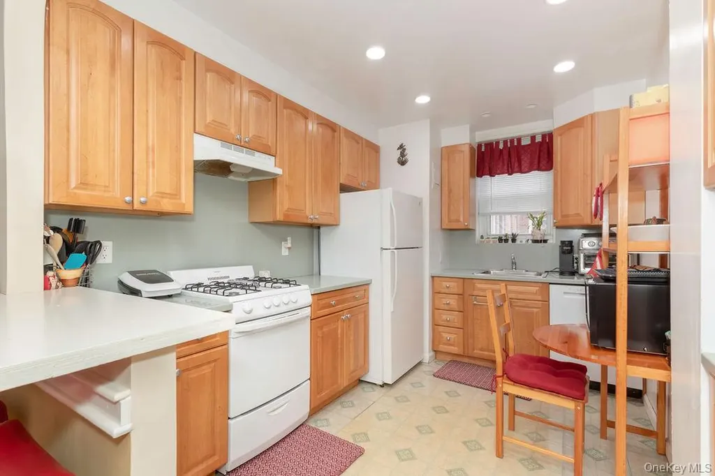 1328 Midland Avenue Bronxville NY 10708