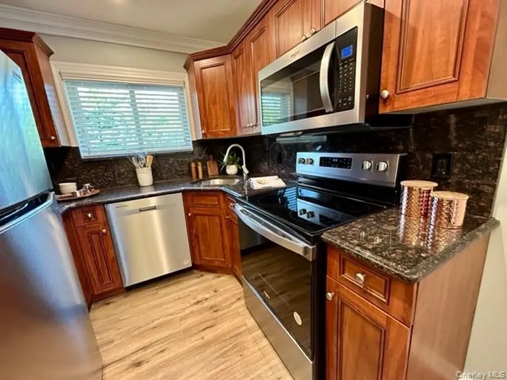 45 Golden Avenue Deer Park NY 11729