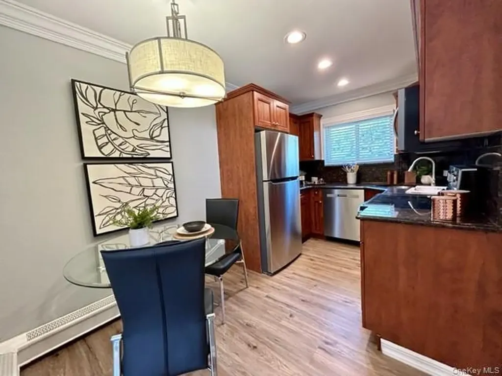 45 Golden Avenue Deer Park NY 11729