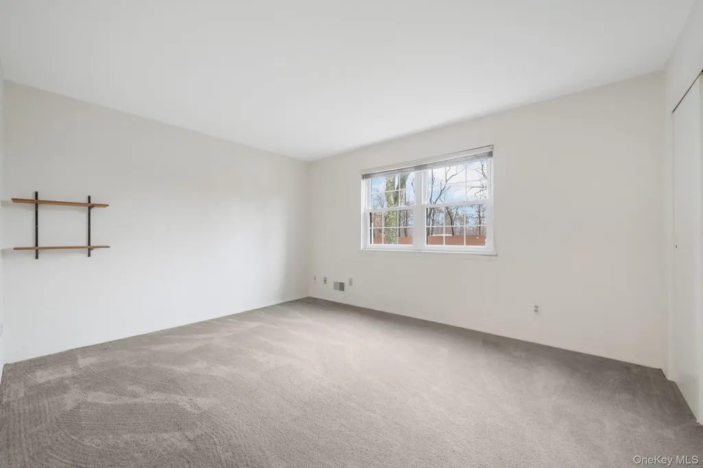 422 Somerset Drive Pearl River NY 10965