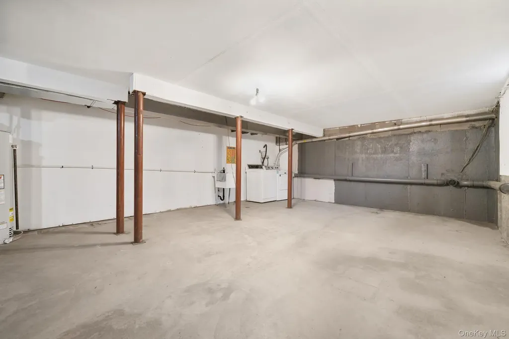422 Somerset Drive Pearl River NY 10965