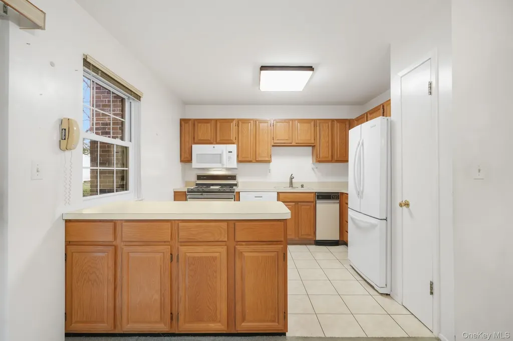 422 Somerset Drive Pearl River NY 10965