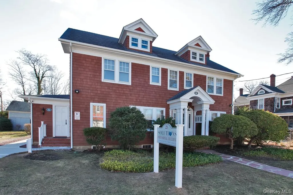 21 E Second Street Riverhead NY 11901