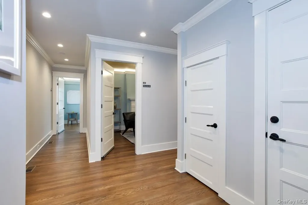 21 E Second Street Riverhead NY 11901