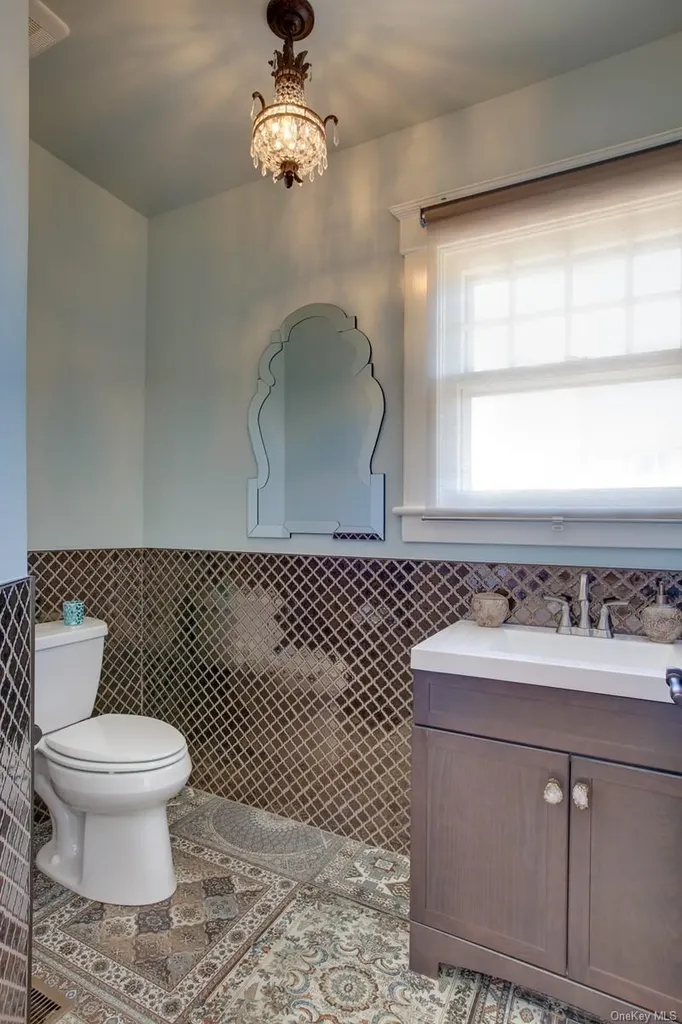 21 E Second Street Riverhead NY 11901