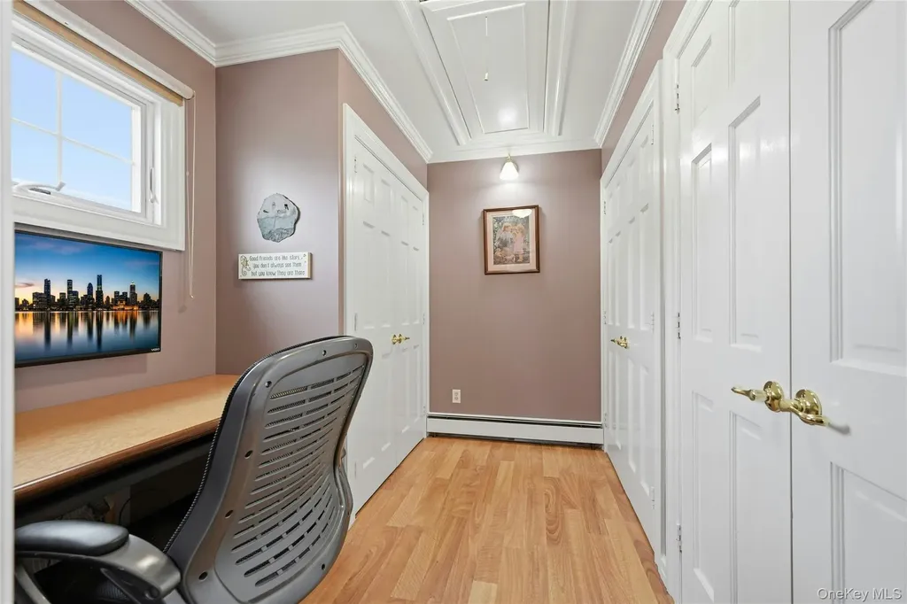 136 Park Avenue Deer Park NY 11729