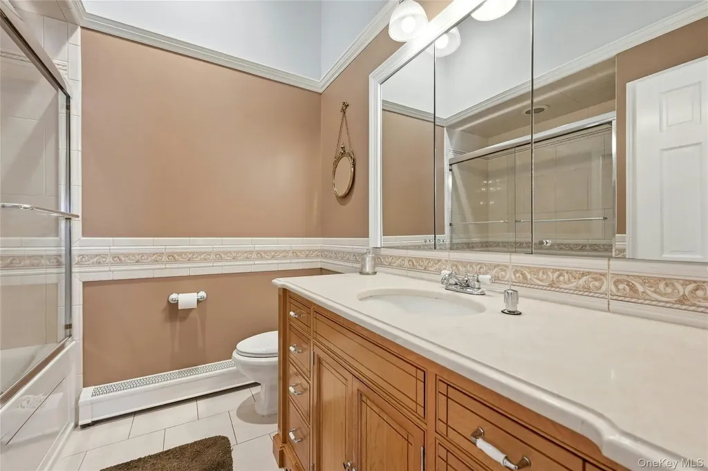 136 Park Avenue Deer Park NY 11729