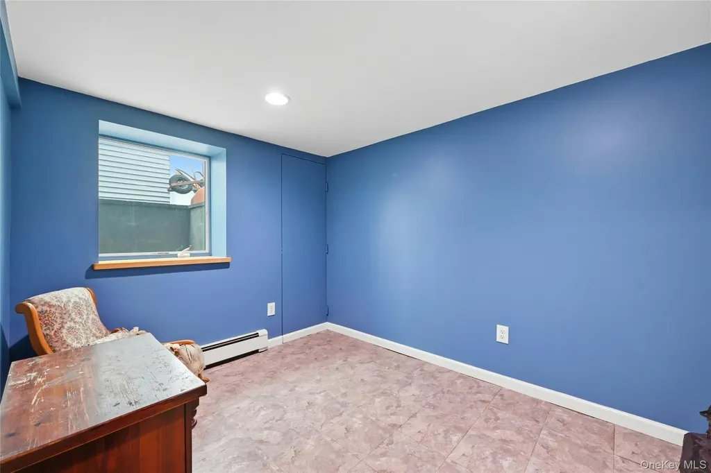 136 Park Avenue Deer Park NY 11729