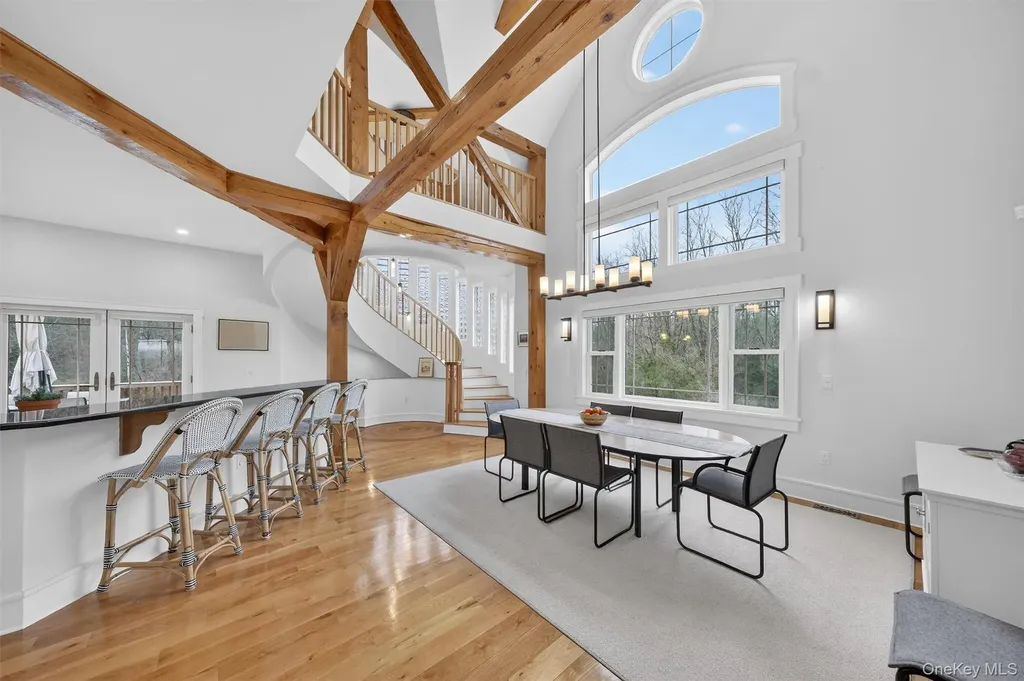 48 Eastview Lane Red Hook NY 12571