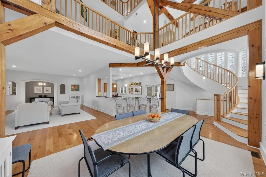 48 Eastview Lane Red Hook NY 12571