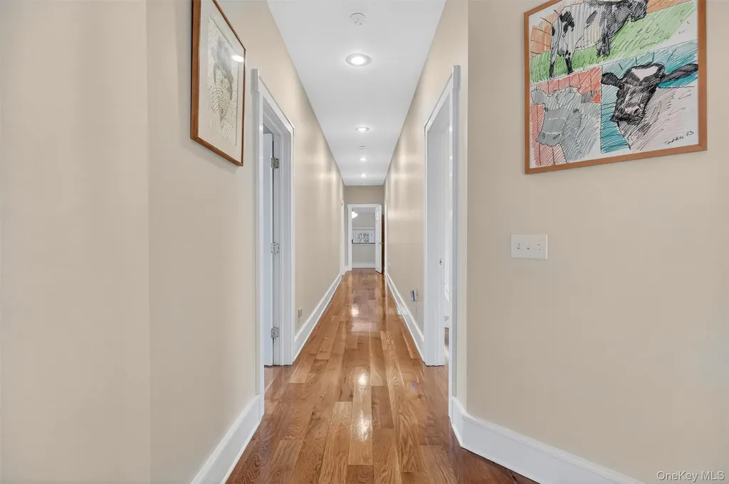 48 Eastview Lane Red Hook NY 12571