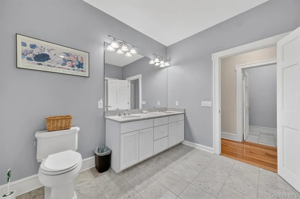 48 Eastview Lane Red Hook NY 12571