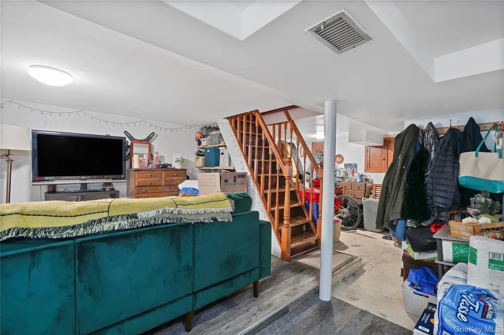 6107 56th Street Maspeth NY 11378