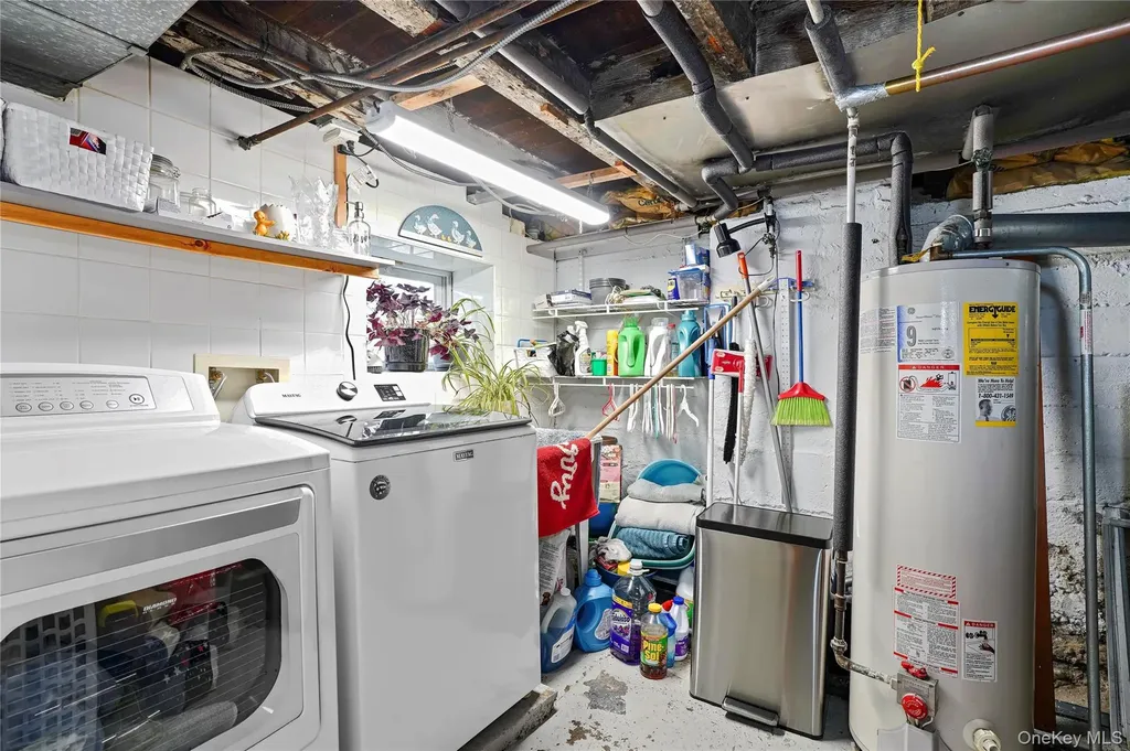 6107 56th Street Maspeth NY 11378