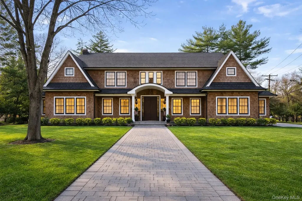 0 Pettit Drive Dix Hills NY 11746