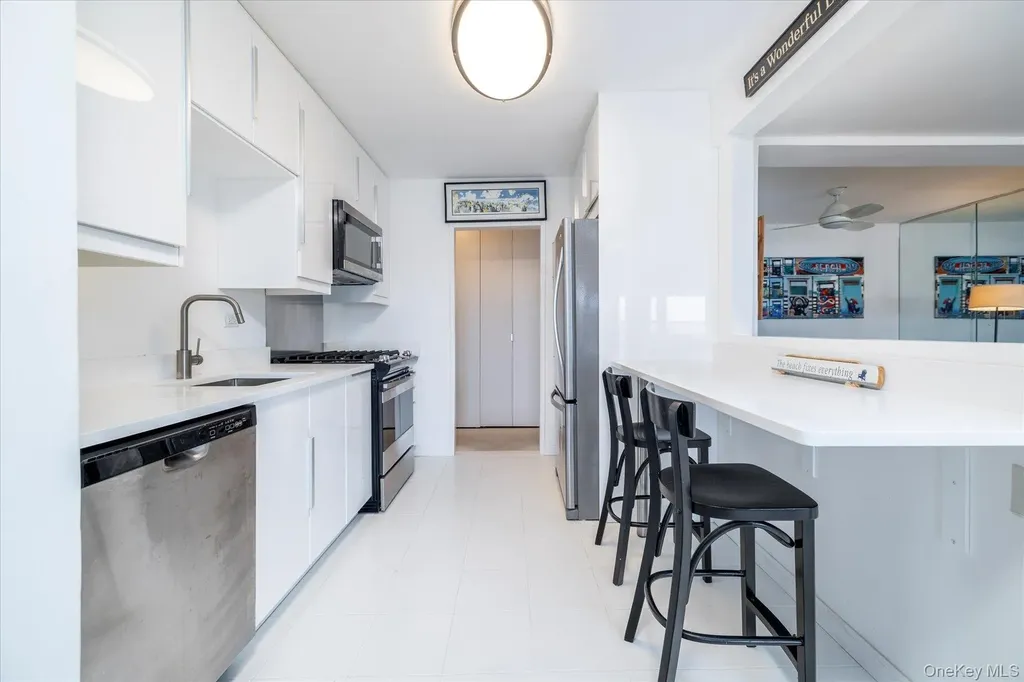 522 Shore Road Long Beach NY 11561