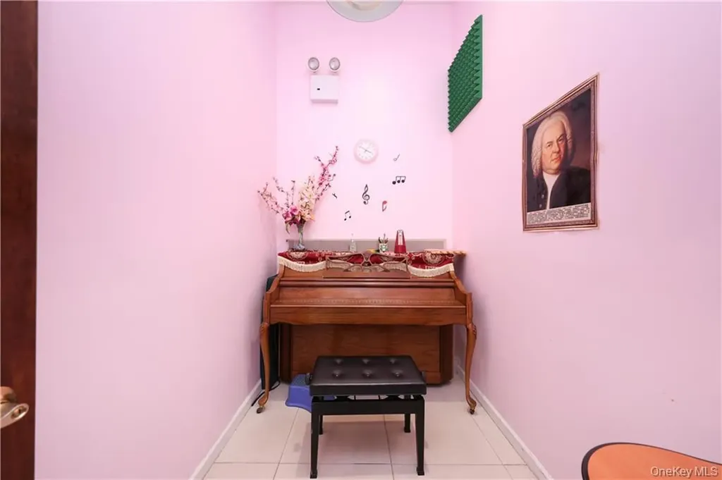 366 Kings Highway Brooklyn NY 11223