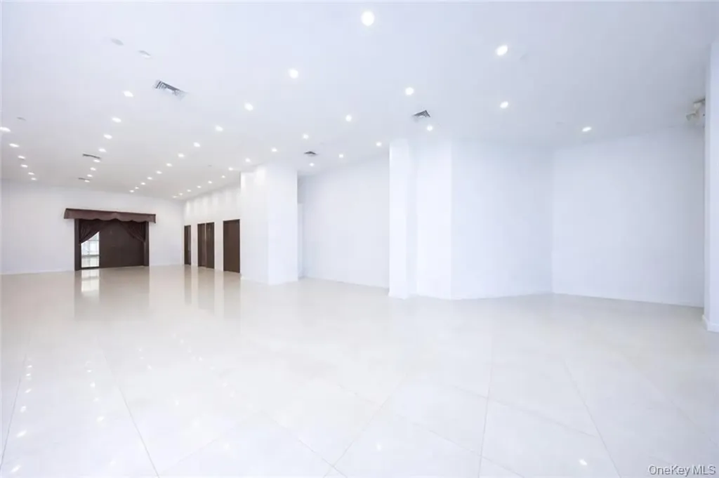366 Kings Highway Brooklyn NY 11223