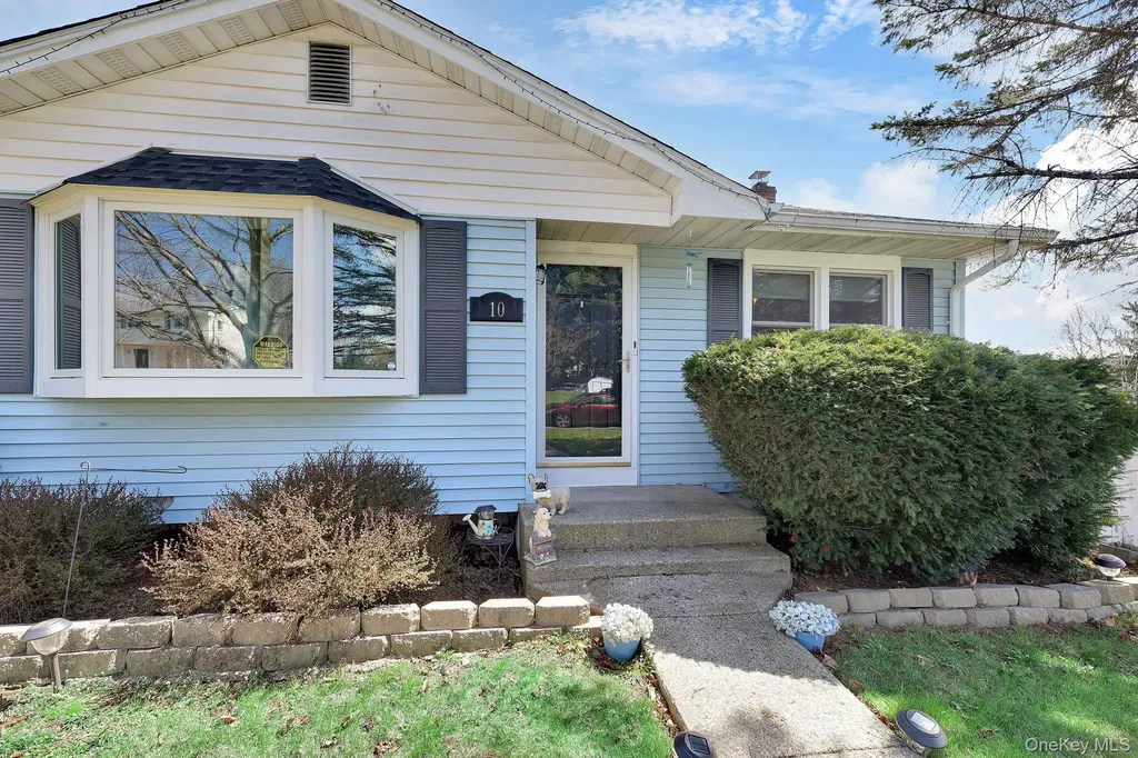 10 Renfrewshire Drive Middletown NY 10941