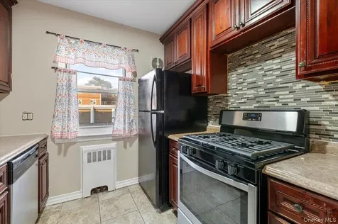 8737 Marengo Street Holliswood NY 11423