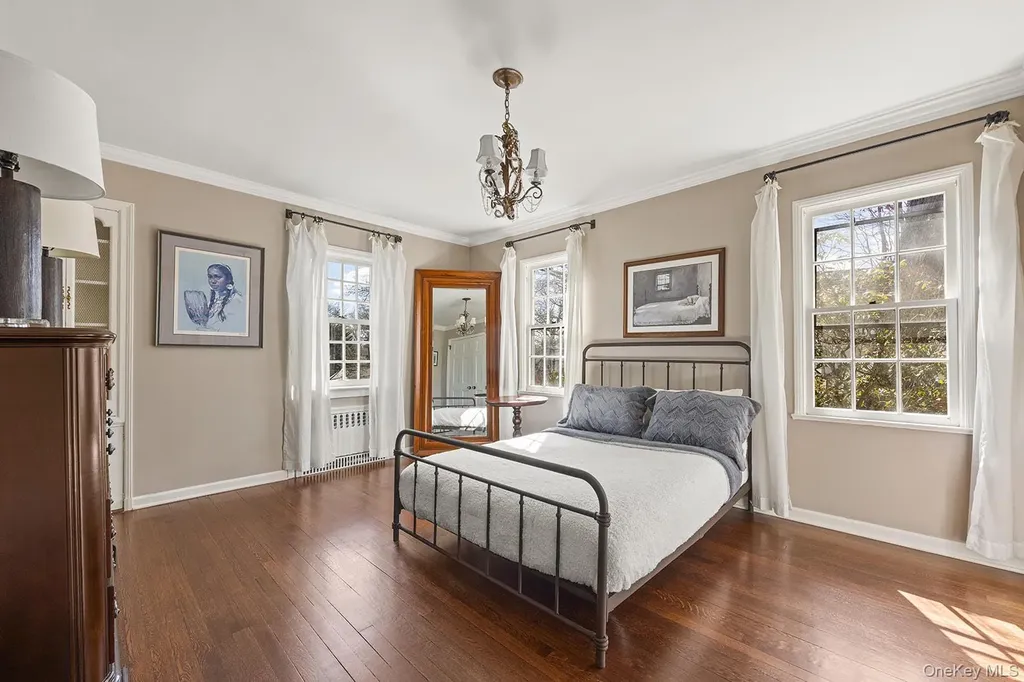 147 Valley Stream Road E Larchmont NY 10538