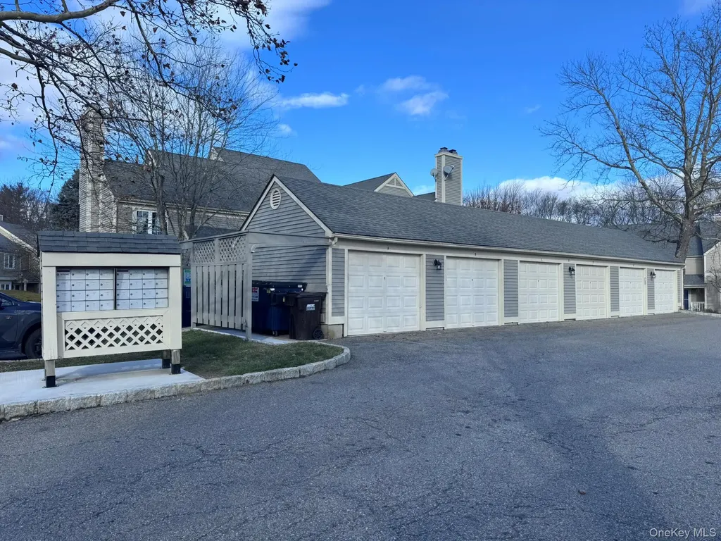1602 Nutmeg Drive Carmel NY 10512