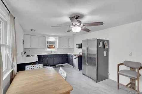 187 Hot Water Street Manorville NY 11949