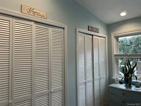 5 Slade Place Bay Shore NY 11706