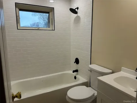 5 Slade Place Bay Shore NY 11706